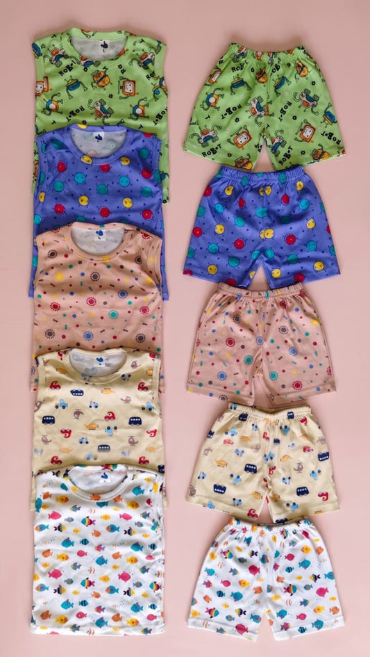 5 Sleeveless T Shirts + 5 Shorts Rs. 599 Only