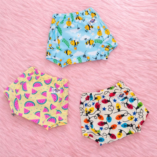 Combo of 3 Reusable Cotton Diapers Rs. 499 Only (ITEM CODE - CD10)