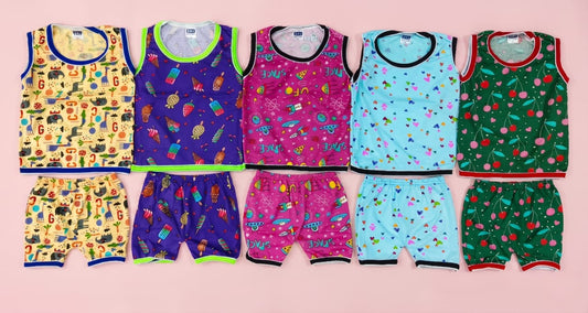 5 Printed Sleeveless T Shirts + 5 Shorts Rs. 399 Only